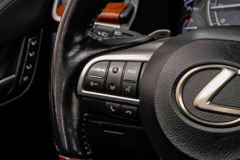2019 Lexus LX 570 Three-Row