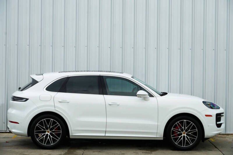 2024 Porsche Cayenne S