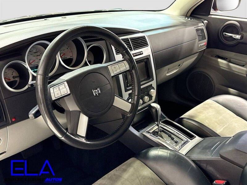 2006 Dodge Charger SRT-8