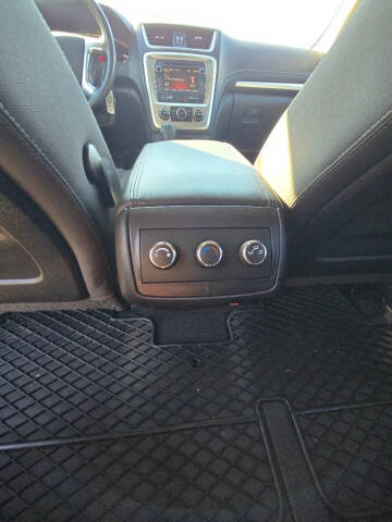 2015 GMC Acadia SLE-1