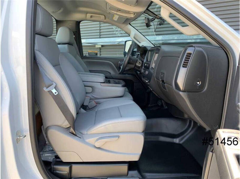 2023 Chevrolet Silverado 5500HD