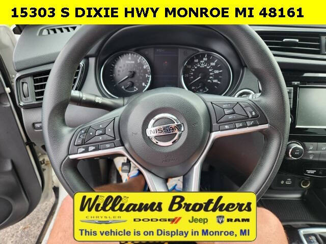 2019 Nissan Rogue SV