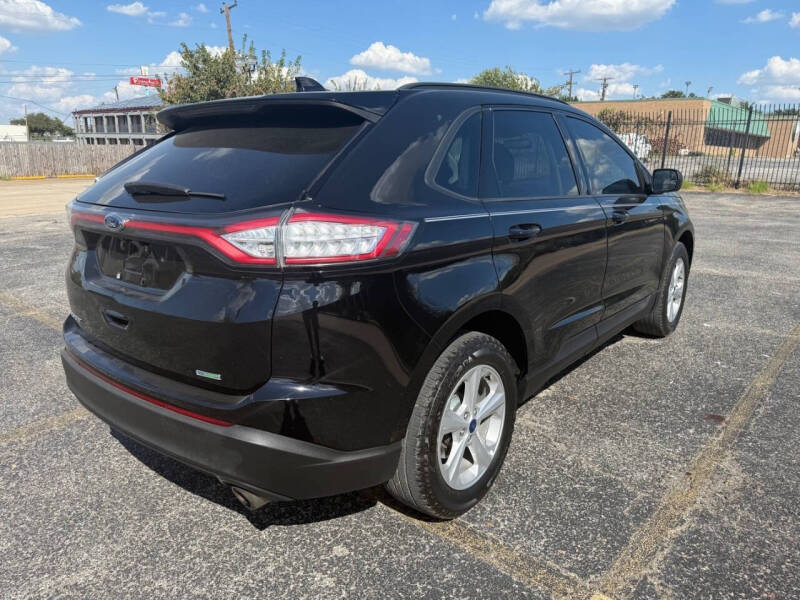 2017 Ford Edge SE