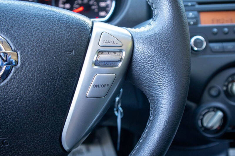 2014 Nissan Versa Note SV