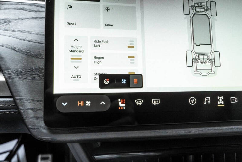 2023 Rivian R1T Adventure