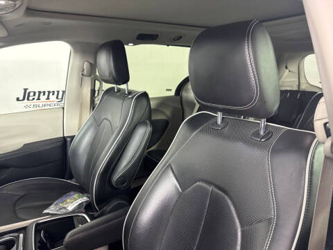 2024 Chrysler Pacifica Limited