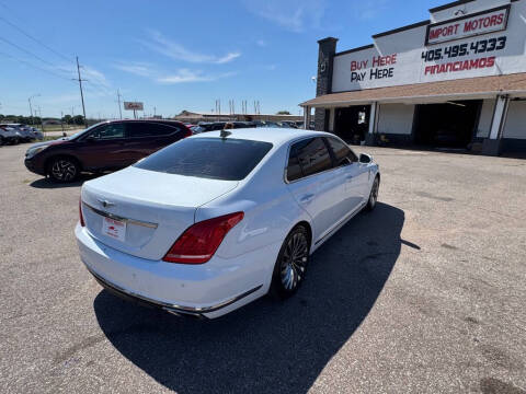 2017 Genesis G90