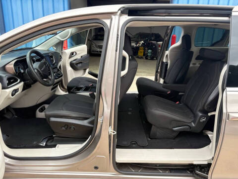 2018 Chrysler Pacifica Touring Plus