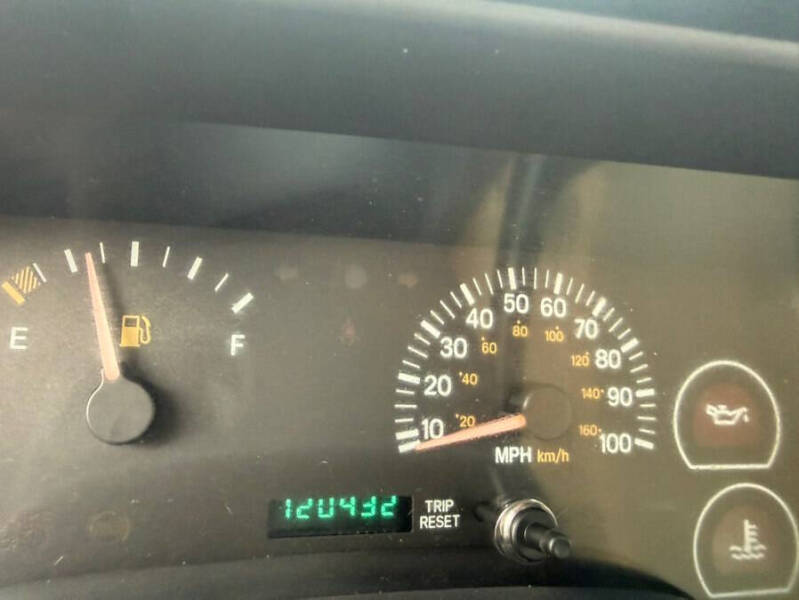2000 Jeep Cherokee Sport