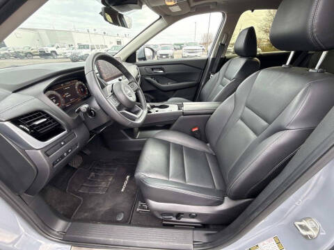 2024 Nissan Rogue SL