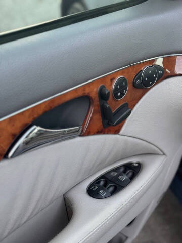 2004 Mercedes-Benz E-Class E 320