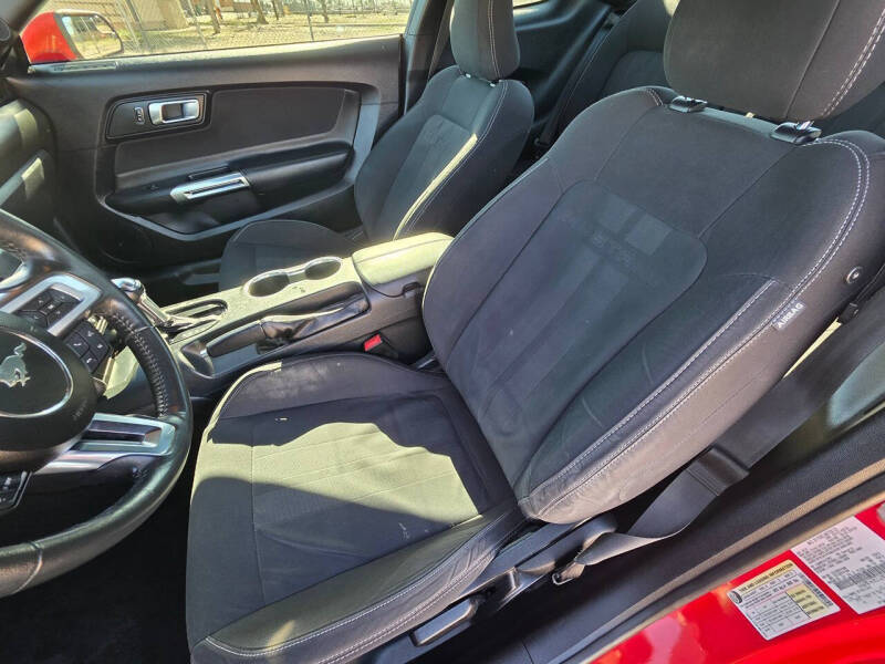 2019 Ford Mustang EcoBoost