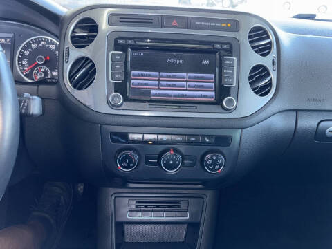 2015 Volkswagen Tiguan SE