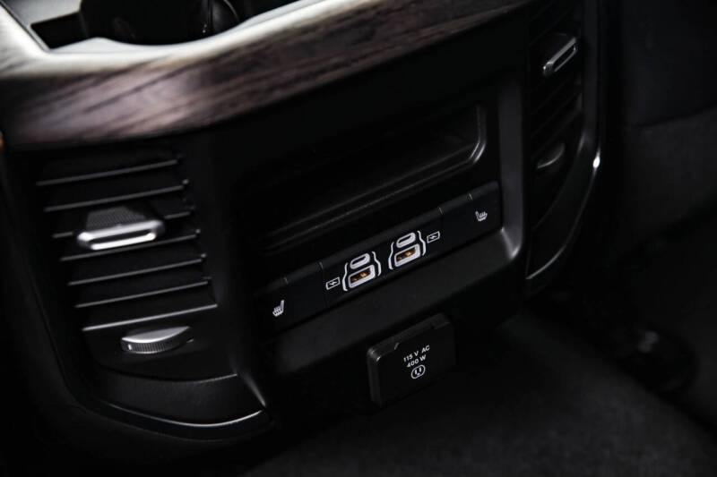 2025 RAM 3500