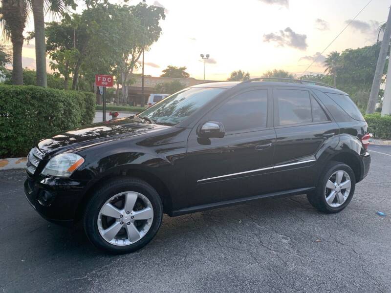 2009 Mercedes-Benz M-Class for sale at CarMart of Broward in Lauderdale Lakes FL