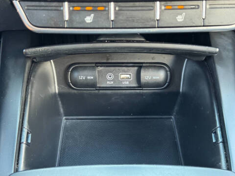 2020 Kia Sorento S V6