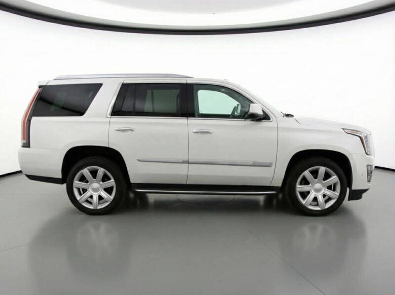 2019 Cadillac Escalade ESV Luxury