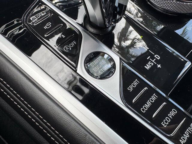 2023 BMW 8 Series 840i xDrive