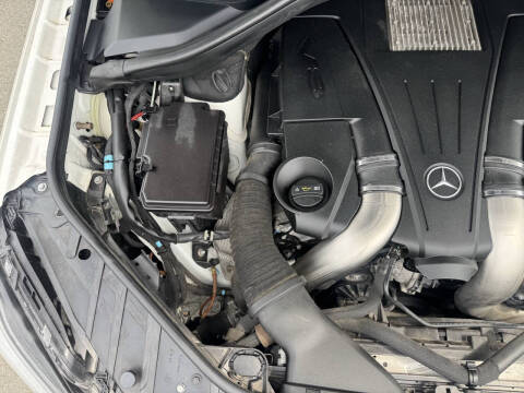 2014 Mercedes-Benz GL-Class GL 550 4MATIC