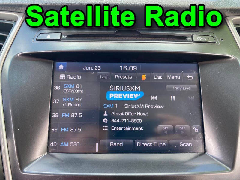 2017 Hyundai Santa Fe SE