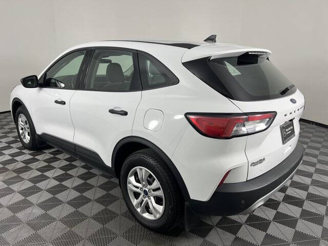 2022 Ford Escape S
