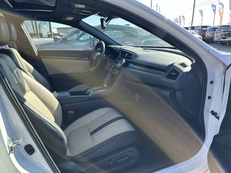 2019 Honda Civic Sport Touring