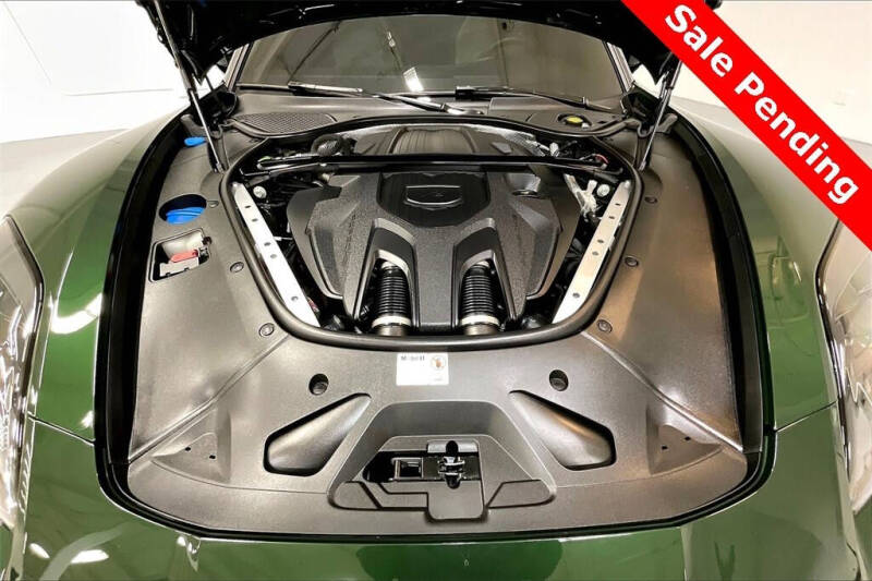 2024 Porsche Panamera 4