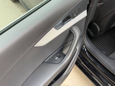 2017 Audi A4 2.0T quattro Premium Plus