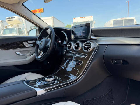 2018 Mercedes-Benz C-Class C 300