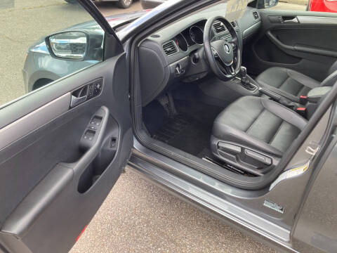 2017 Volkswagen Jetta 1.4T SE