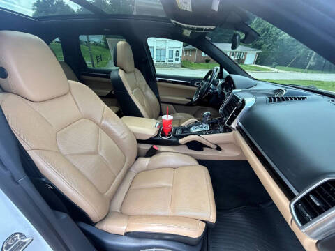 2017 Porsche Cayenne S