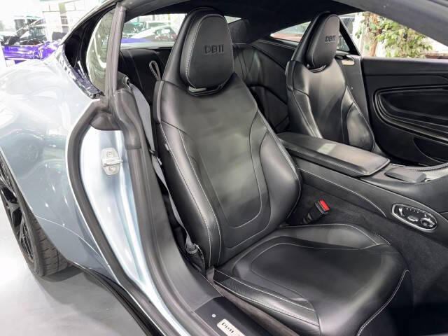 2019 Aston Martin DB11 V8