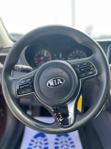2017 Kia Optima LX
