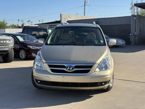 2007 Hyundai Entourage SE