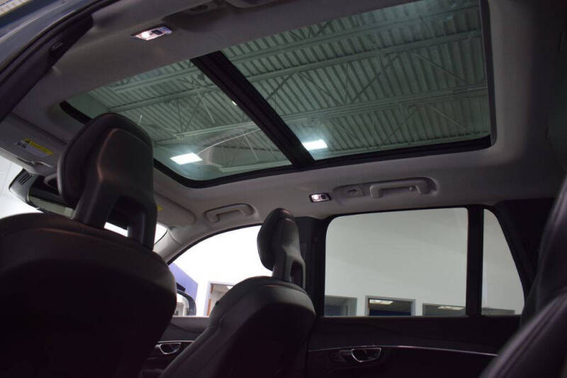 2020 Volvo XC90 T5 Momentum