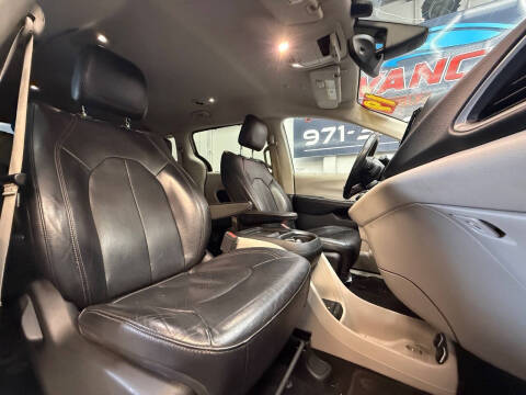 2019 Chrysler Pacifica Touring L