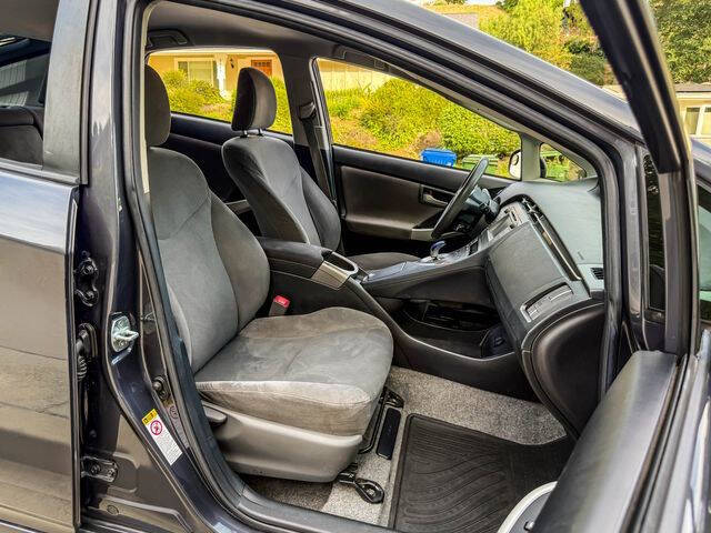 2012 Toyota Prius Four