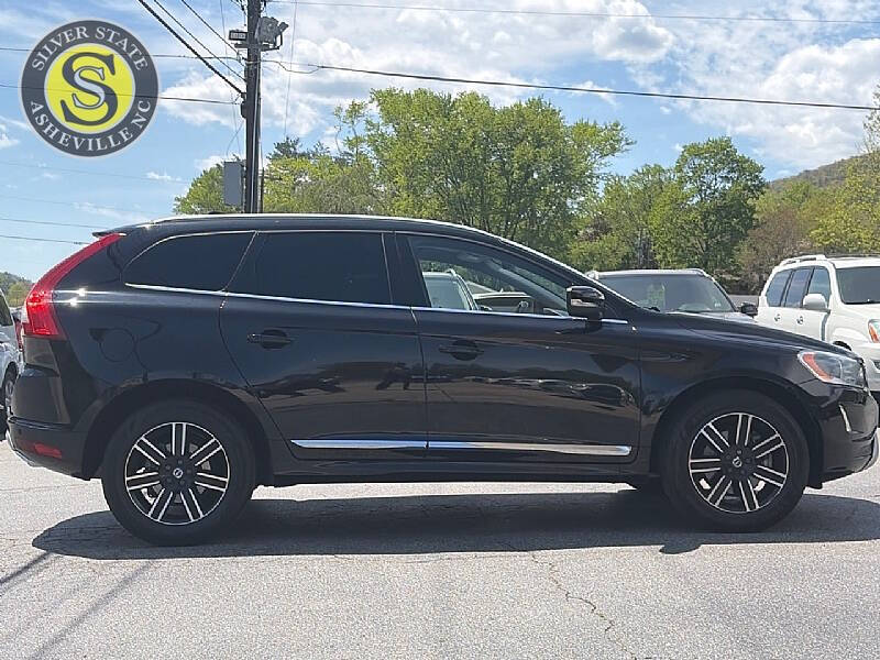 2017 Volvo XC60 T5 Dynamic