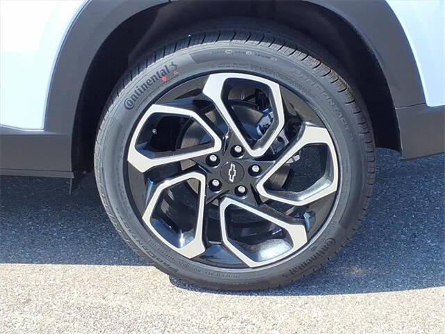 2025 Chevrolet Trax RS