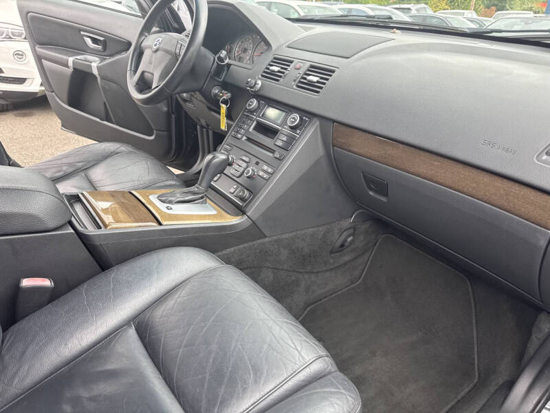 2010 Volvo XC90 3.2