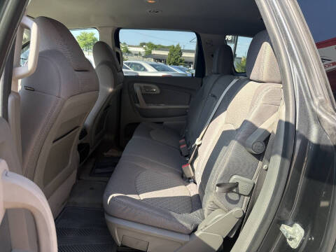 2012 Chevrolet Traverse LS