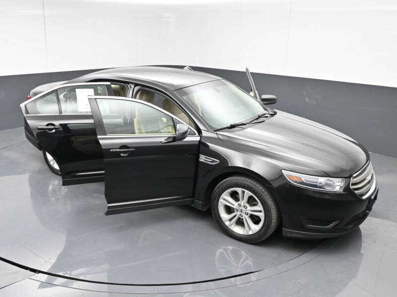 2019 Ford Taurus SE