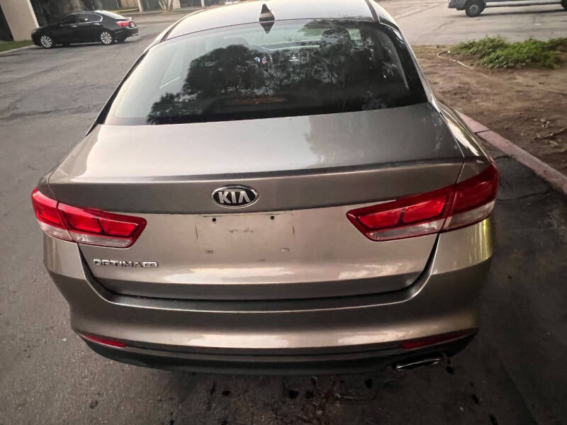 2017 Kia Optima LX
