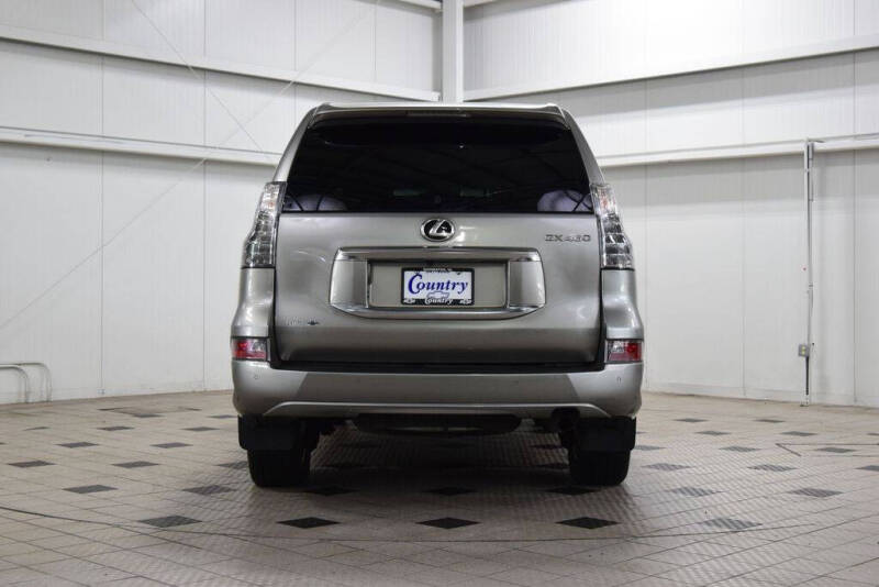 2022 Lexus GX 460