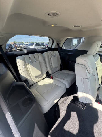 2017 Ford Explorer Platinum