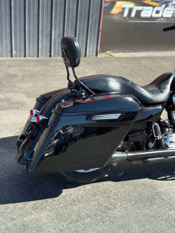 2014 Harley-Davidson Street Glide Custom