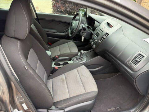 2016 Kia Forte5 LX