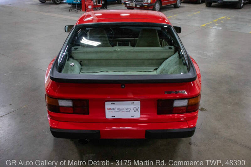 1985 Porsche 944