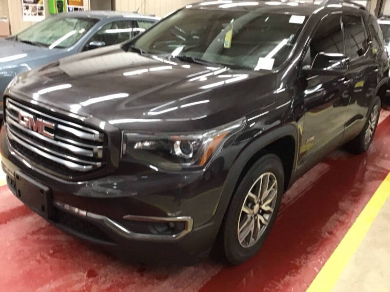 2017 GMC Acadia SLE-2