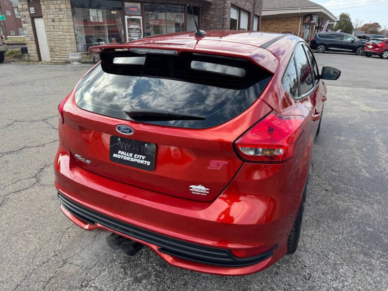 2018 Ford Focus ST